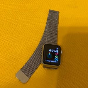 Apple Watch Series 3, 38 mm aluminum